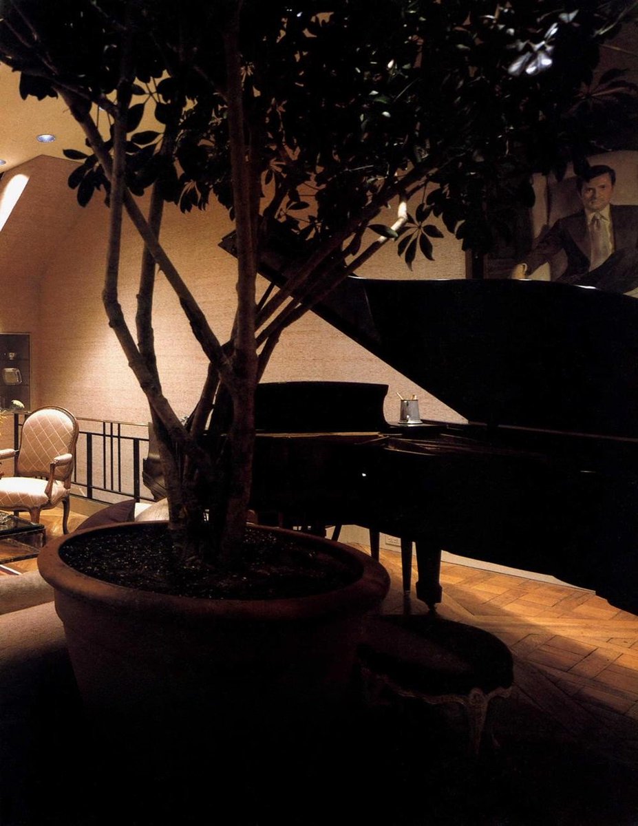 Ortgeist's tweet photo. Manhattan brownstone residence, New York City, 1984 https://t.co/M5Gt2ooXe1