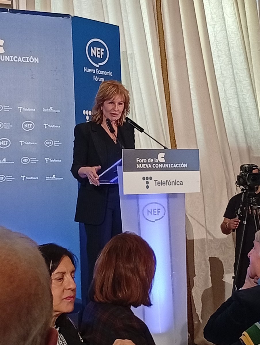 Encantado de poder escuchar a <a href="/maria_rey/">maria rey</a> en el <a href="/NewEconomyForum/">New Economy Forum</a>