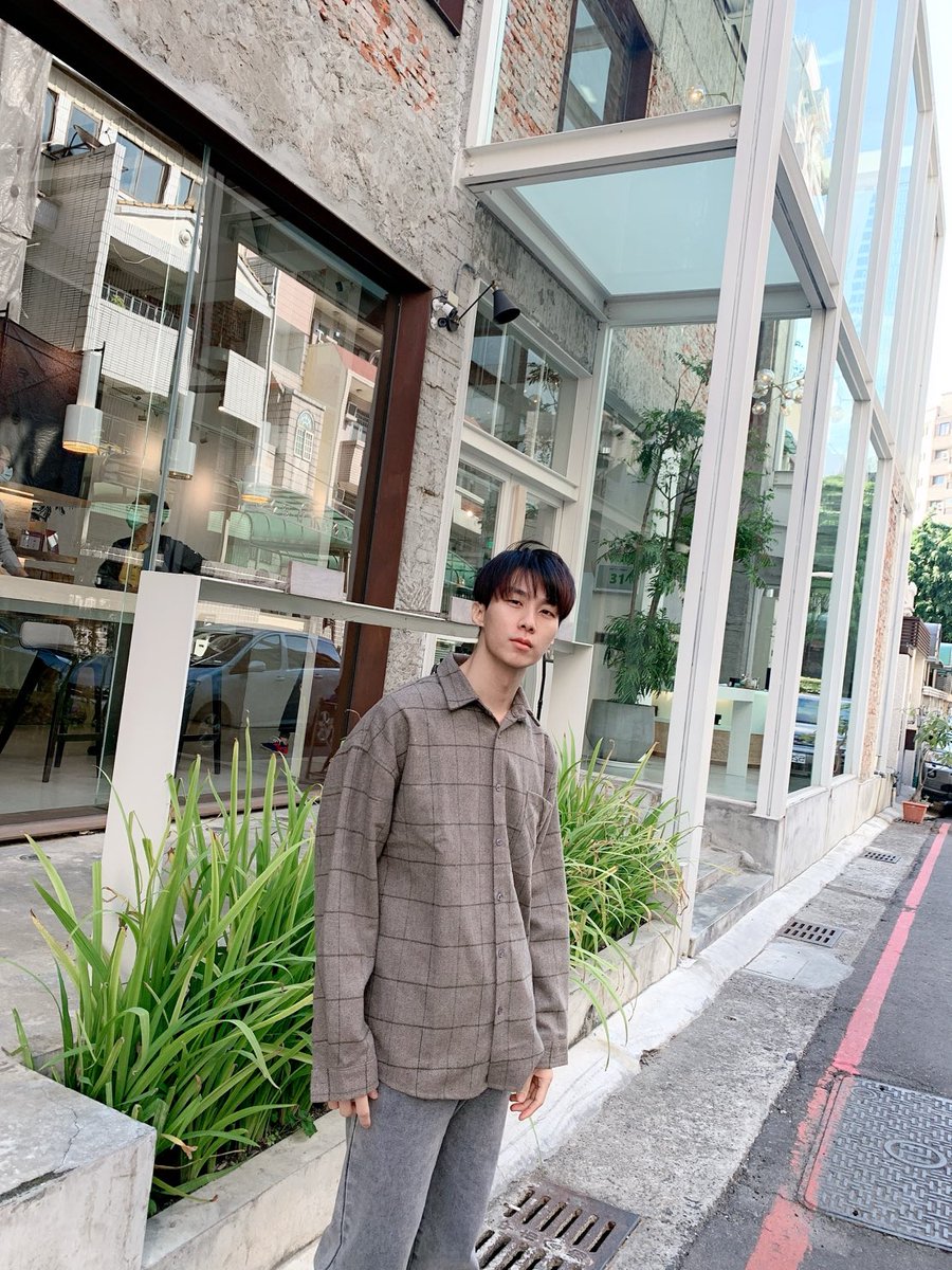 𝑺𝒊 𝑪𝒉𝒆𝒏 . 斯辰。 .ོ tweet media