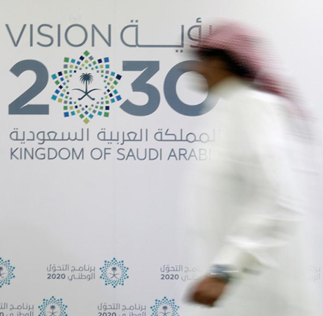 🚨رفض الإمارات تمويل مشاريع السعودية المتعثرة.. سبب التصعيد السعودي ضدها

972+ ماغازين

تُشير تفاصيل لم تُنشر إلى أن الخلاف بين السعودية والإمارات مرتبطٌ  أصلا برؤية 2030.  
سعت السعودية مؤخرًا إلى جذب استثمارات إماراتية كبرى لإنقاذ مشاريعها الضخمة المتعثرة، وهو ما رفضته الإمارات