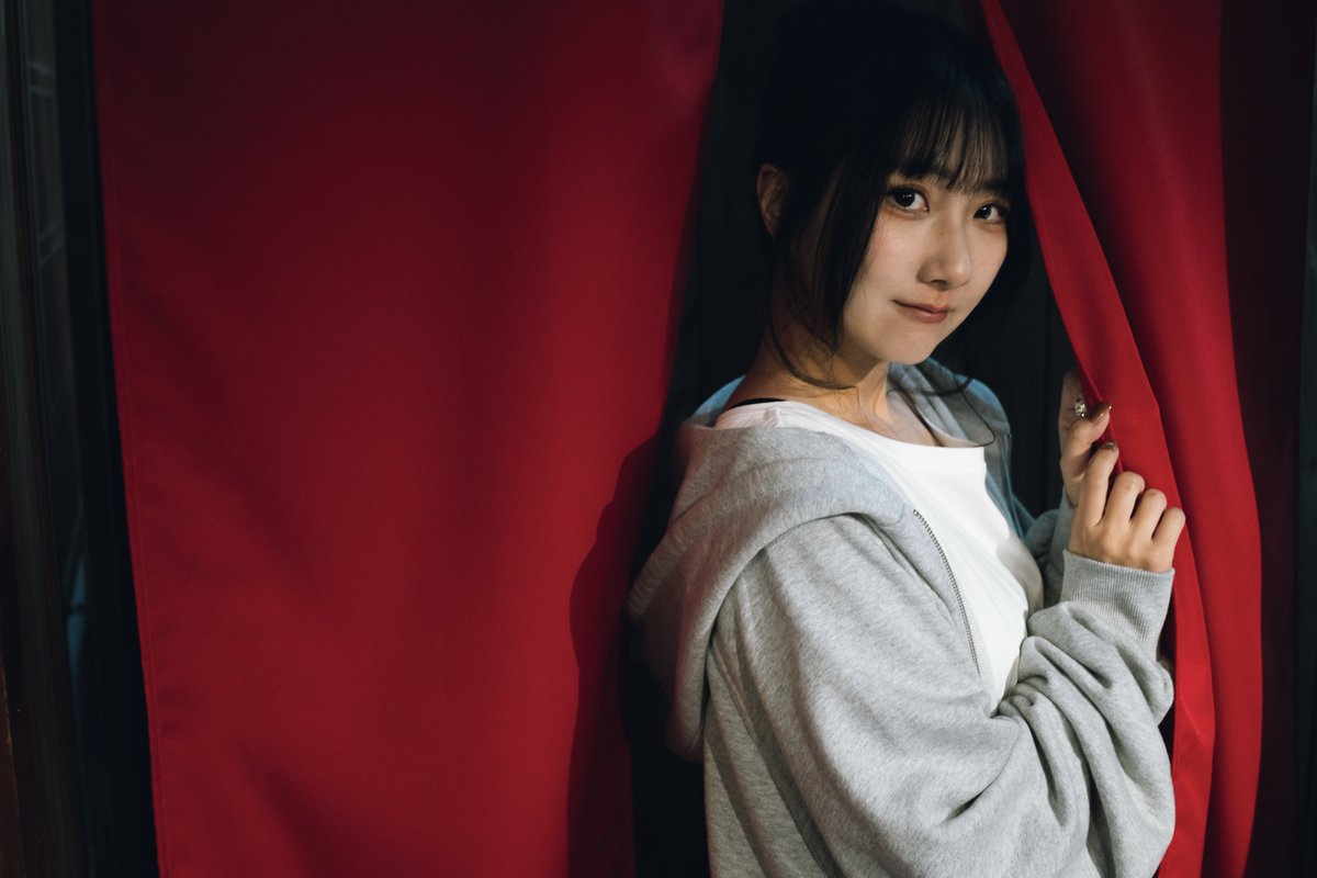 一緒に中に入る？