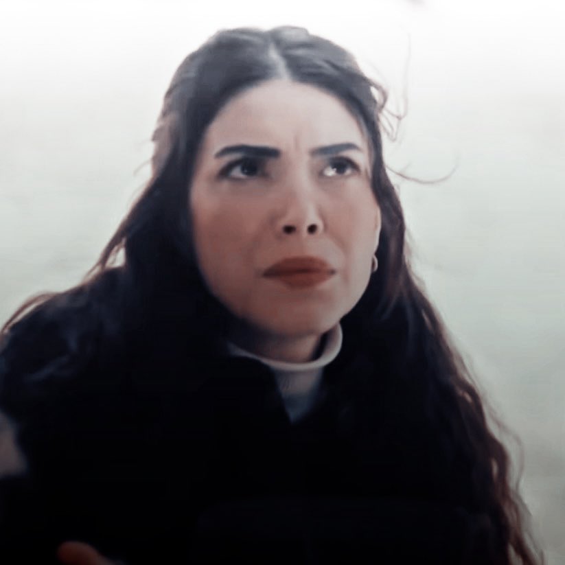 Esme Er tweet media