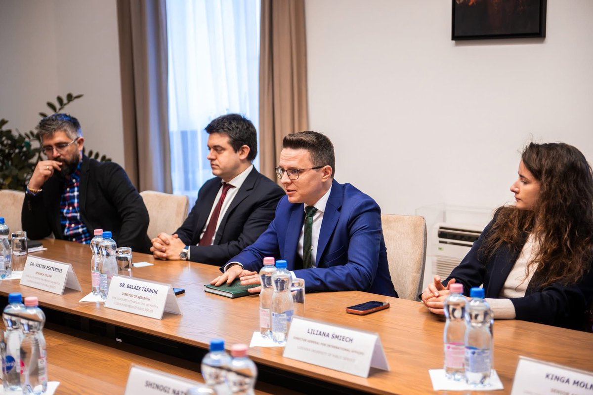 uni_nke's tweet image. 🇯🇵🇭🇺Hungarian–Japanese Dialogue III 

On 17 February 2026, the Hungarian–Japanese Dialogue III took place at Ludovika. The keynote lecture was delivered by Professor Ken Jimbo from Keio University

Check the full article in the bio!

#LUPS #HungarianJapaneseDialogue