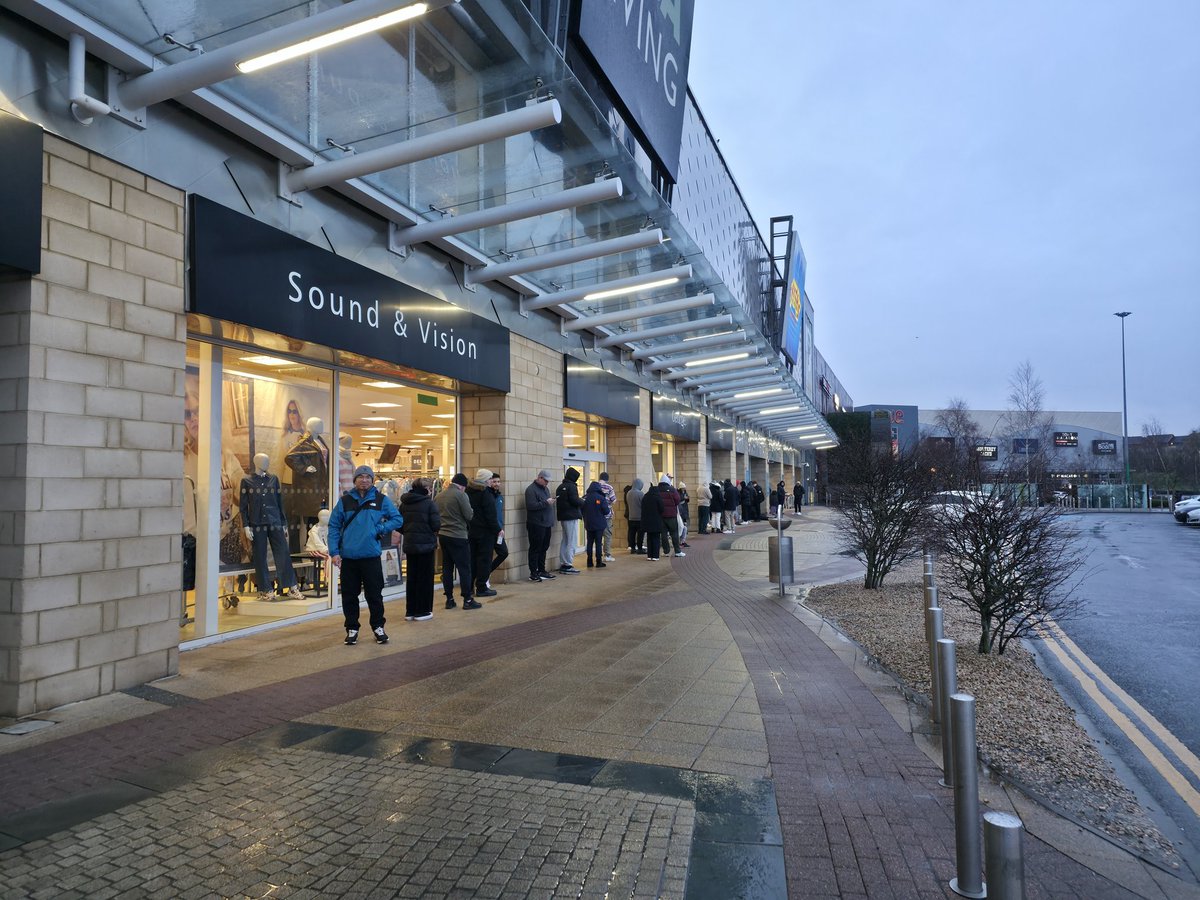 Martin Collier tweet media