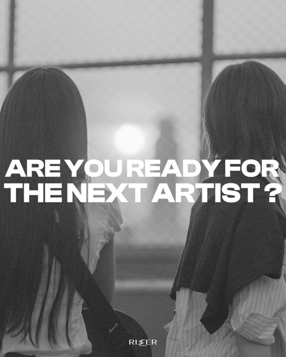 🎤 — NOUVEAUX ARTISTES 

RISER vient de teaser deux nouveaux artistes qui devraient être annoncés dans pas longtemps !

« Deux voix, une vibe. Qui es-ce ? ✨ »

EmiBonnie seraient cachées derrière cette question ?

#RISER #RISERMUSIC
#EmiBonnie 
#GMMTV #GMMTVFR