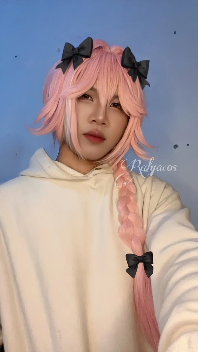 Ralya_cos's tweet photo. #astolfo #astolfocosplay  #femboy #cosplay #wlm https://t.co/G76dsVpS8t