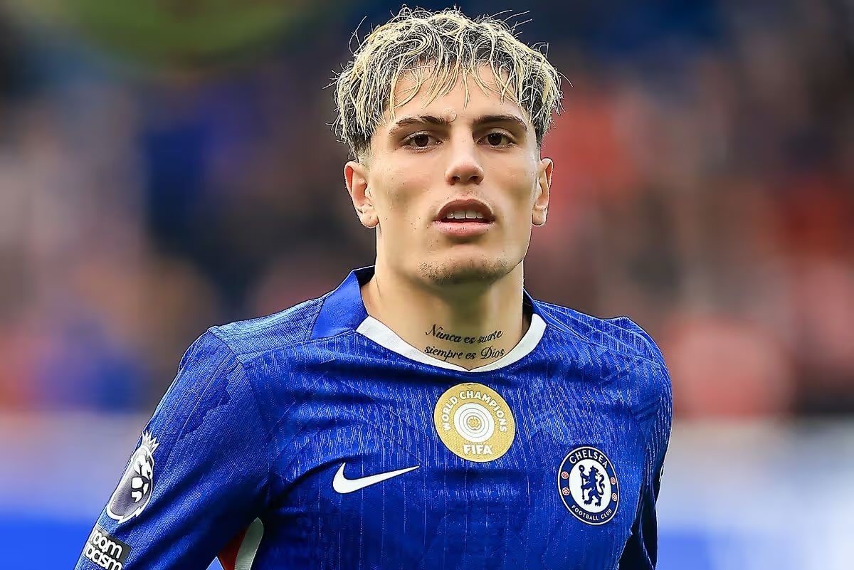 tier_1st's tweet image. 🚨Sources indicate that Alejandro Garnacho believes he needs more regular first team minutes and will assess his options ahead of the summer transfer window if things doesn’t change.