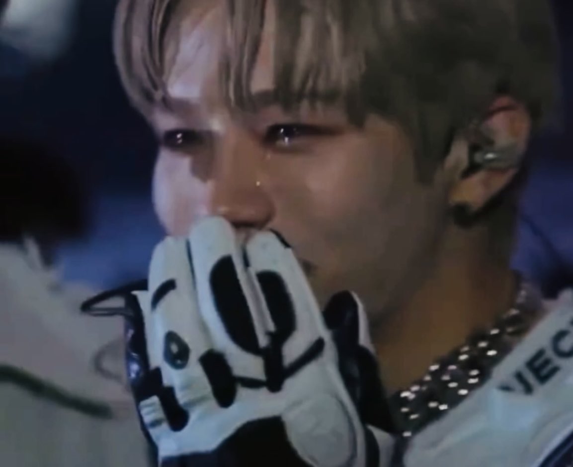 ♡L♡TARO🦦🧋 tweet media