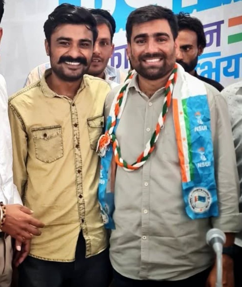 बड़े भाई विनोद जाखड़ जी को भारतीय राष्ट्रीय छात्र संगठन (NSUI) का राष्ट्रीय अध्यक्ष नियुक्त होने पर हार्दिक बधाई एवं शुभकामनाएं।
<a href="/VinodJakharIN/">VINOD JAKHAR</a> <a href="/nsui/">NSUI</a>
<a href="/NSUIRajasthan/">NSUI Rajasthan</a>