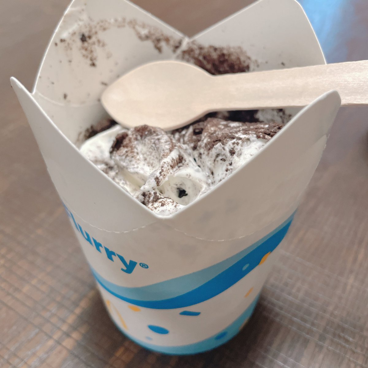 LifeMokomoko's tweet photo. マックフルーリー木のスプーンで食べるの嫌い。食べづらい。前のさ…なんか…機能スプーンみたいなやつの方が100倍好き(  ･᷄ὢ･᷅  )
ぺこぱに時を戻してほしい。 https://t.co/zYBdAGAsmI