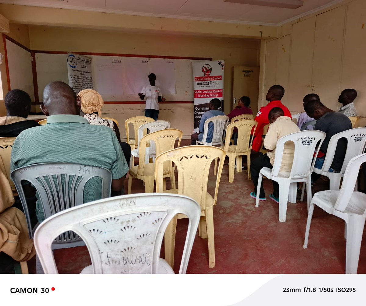 Ruaraka SJC meets leaders from the Chief’s office &amp; Nyumba Kumi in Utalii Ward to address climate disinformation, emphasizing accurate information, grassroots awareness,&amp; empowering local leaders to counter false narratives &amp;drive community climate action.
facebook.com/share/p/1AfSUL…