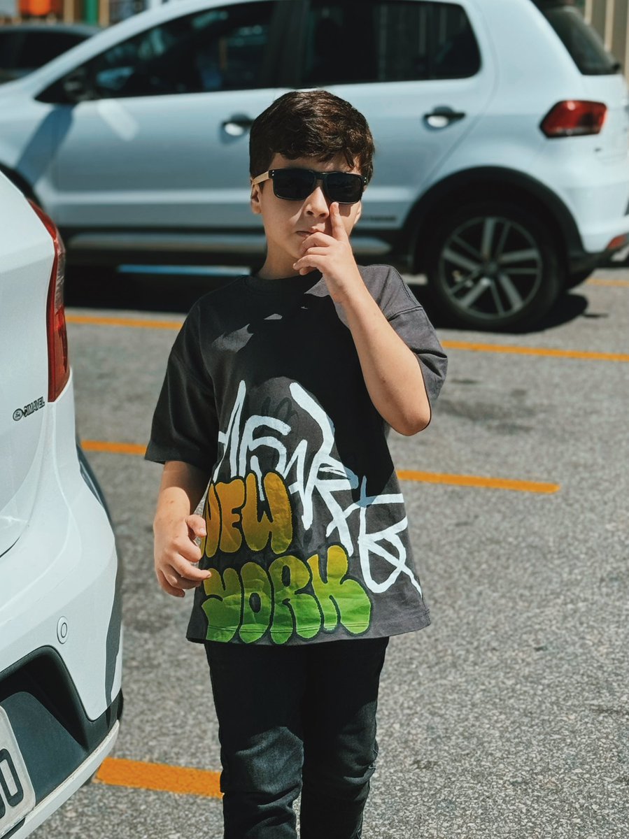 edivarjunior's tweet photo. Hoje é dia do meu príncipe!

Feliz aniversário, Miguel Nunes! Que Deus ilumine seus passos e realize todos os seus sonhos. 

📖 “Porque Eu bem sei os planos que tenho para você, diz o Senhor.” — Jeremias 29:11

Te amo, filho! https://t.co/5gC0wivM4U
