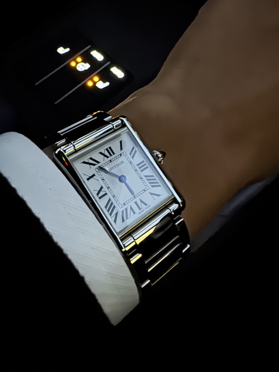 clronosuke's tweet image. 夜も素敵なタンクです。