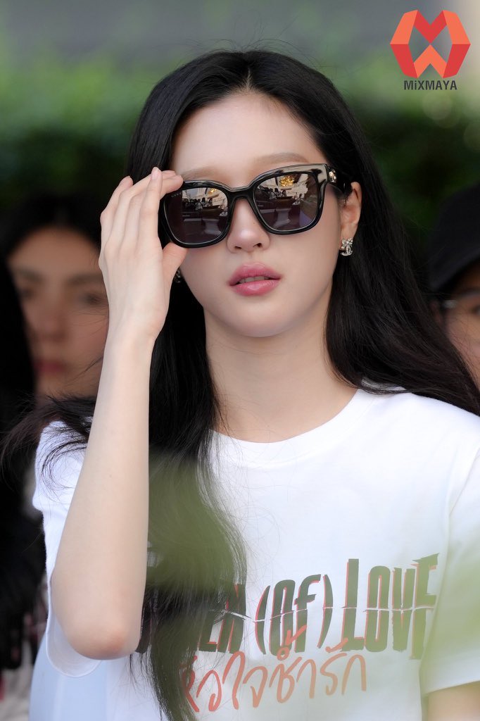 เทสสาวเกาหลีมากเลยลูก 🍑 

FAYE ATOM BLESSING CEREMONY
#BrokenOfLoveTheSeries
#FayeAtom
#FayePeraya #AtomPariya