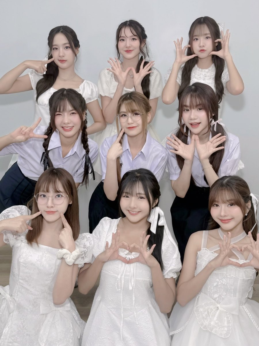 ตกหลุมรักความธรรมดาของเธออยู่ซ้ำๆ🫣🐻
#BabyBears #TheGlassGirls #TGG #IC45