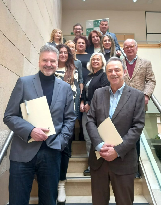 CAudiovisualCV's tweet photo. El #CACV ha realitzat la seua primera visita institucional al @CAudiovisualAnd a Sevilla 🤝
Una trobada per a compartir experiències, abordar els reptes del nou entorn digital i reforçar la coordinació entre autoritats audiovisuals autonòmiques. https://t.co/Mqm01gLWWq