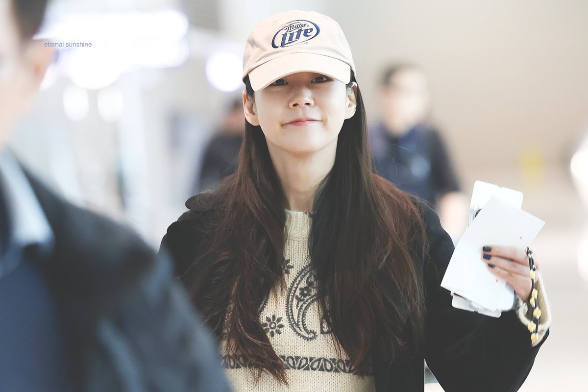 260220 카라 한승연 ICN 출국
힘내자!!
#카라 #KARA #한승연 #韓昇延 #ハンスンヨン #HANSEUNGYEON <a href="/fateflysy/">Han Seung Yeon</a> #한승연애