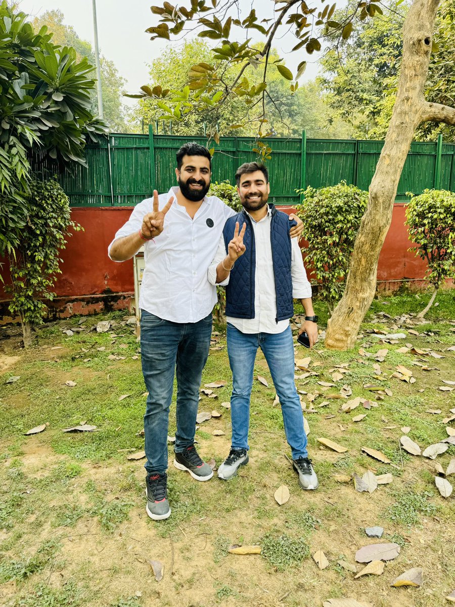 राजस्थान से पहली बार, राजस्थान की माटी के लाल, पूर्व छात्रसंघ अध्यक्ष राजस्थान विश्वविद्यालय व राजस्थान NSUI के अध्यक्ष परम मित्र भाई
विनोद जाखड़ जी को भारतीय राष्ट्रीय छात्र संगठन (NSUI) का राष्ट्रीय अध्यक्ष नियुक्त होने पर हार्दिक बधाई एवं शुभकामनाएं।

यह पूरे राजस्थान के लिए