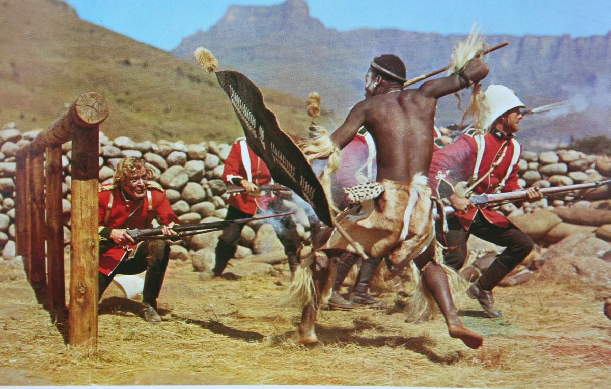 RiminiEditions's tweet photo. Précommandez dès maintenant ZULU (1964) de Cyd ENDFIELD avec Stanley BAKER et Michael CAINE, le 22 avril prochain en édition limitée BLU-RAY + 80 pages et en DVD
👉 -10% de remise:
https://t.co/XOAzKGS9RD
#Zoulou #Zulu #CyENDFIELD #StanleyBAKER #MichaelCAINE #BLURAY #DVD https://t.co/4ZdnuExac2