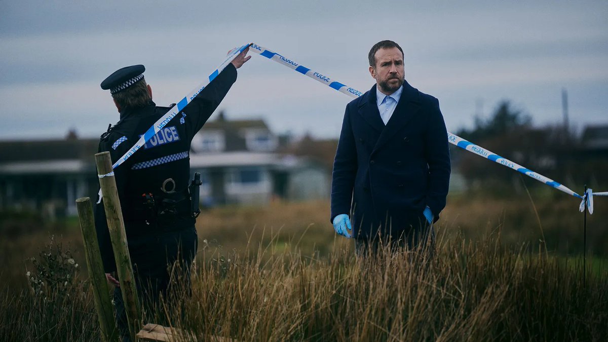 Tonight’s UK TV goes inside the crisp factory 🍟

Channel 4 explores Walkers’ bold new flavours, while Death in Paradise, Under Salt Marsh and Graham Norton bring drama and star power.

<a href="/eddiegibbs/">Eddie Gibbs</a> runs through the highlights 👇