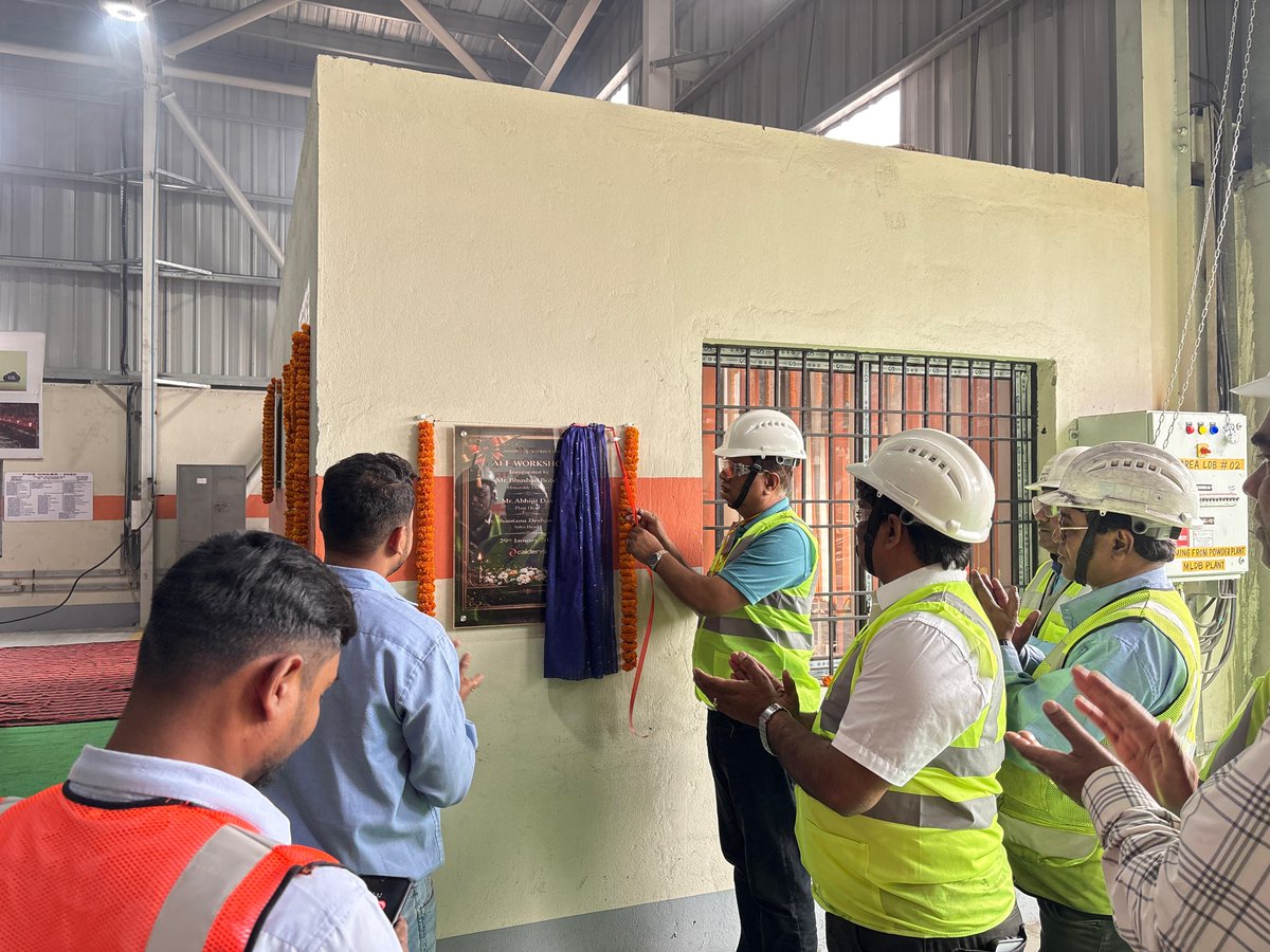 calderys's tweet photo. 🔁 Continuing our Clean Steel journey: New Automatic Flux Feeder Shop in Durgapur boosts manufacturing, automation, and service! #WeAreCalderys #CleanSteel #SteelInnovation #FluxFeeder #AutomationInSteel