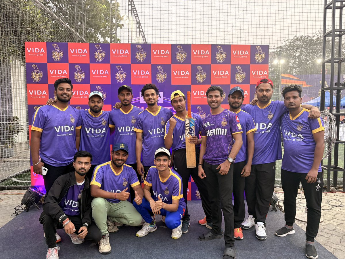 CFCKnightRiders's tweet photo. Back-to-back victories. 💜🏏

Two games. Two wins. One mission.

CKR is rising. Playoffs, here we come 👊🏻

#KKRBoxCricket @KKRiders @bindadey @BeAKnightRider @VidaDotWorld https://t.co/0kcDTxwgQ2