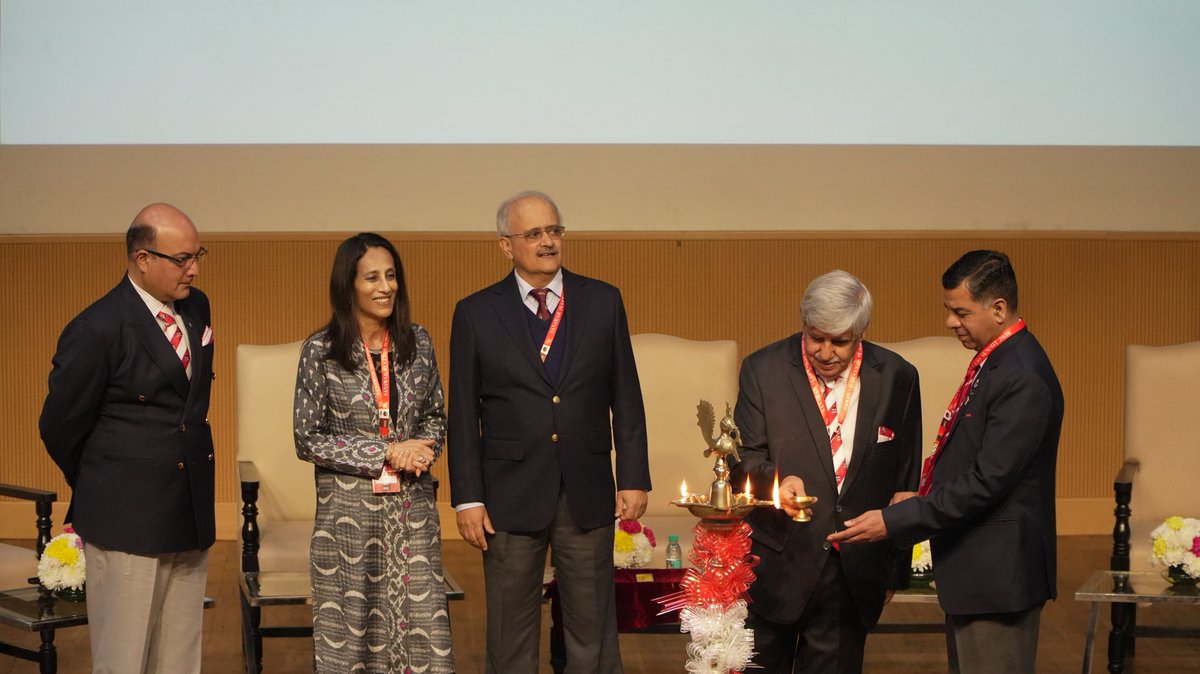 Theoldsanawari1's tweet photo. Sanawar Success Summit: Gimpses - Opening Session
#OSPride
#OldSanawarian
#SanawarSuccessSummit https://t.co/8IYV1ehfnt