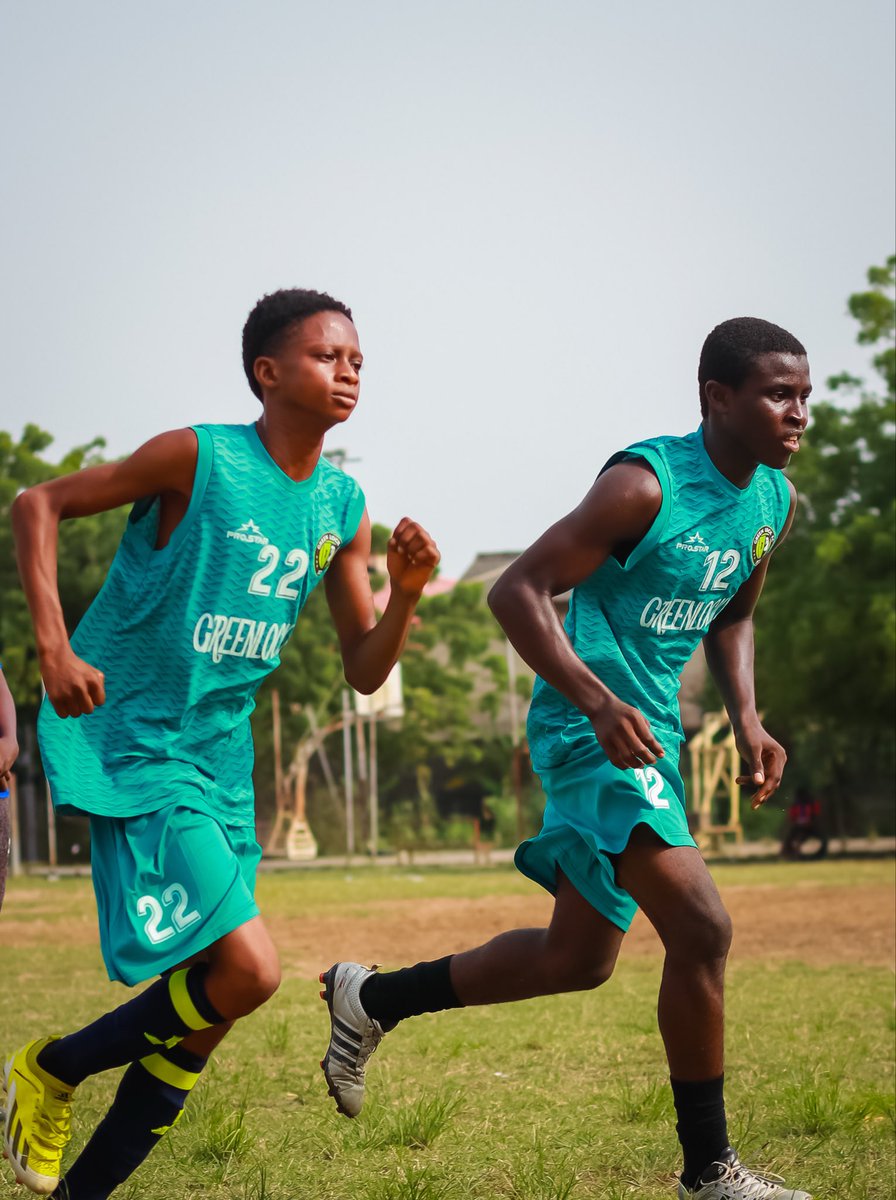 GreenLockFC's tweet image. Snaps from the grind 📸⚽

No shortcuts, just focus. No noise, just work.

The future of football is being built one session at a time at Green Lock Academy. 🟢🔐

#GreenLockAcademy #TrainingMode #FutureStars