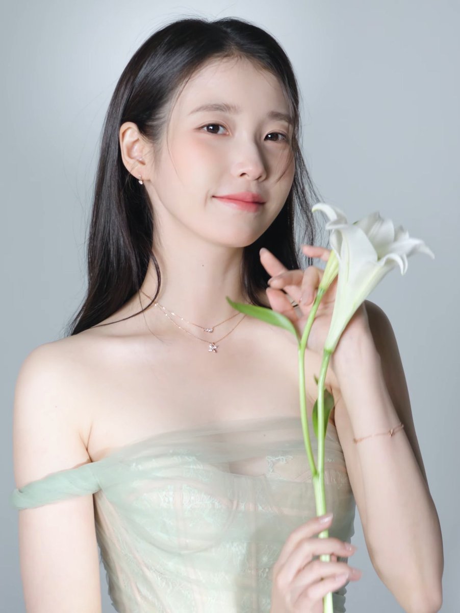 이 착장 포카 주세요,,,,,,,,,,