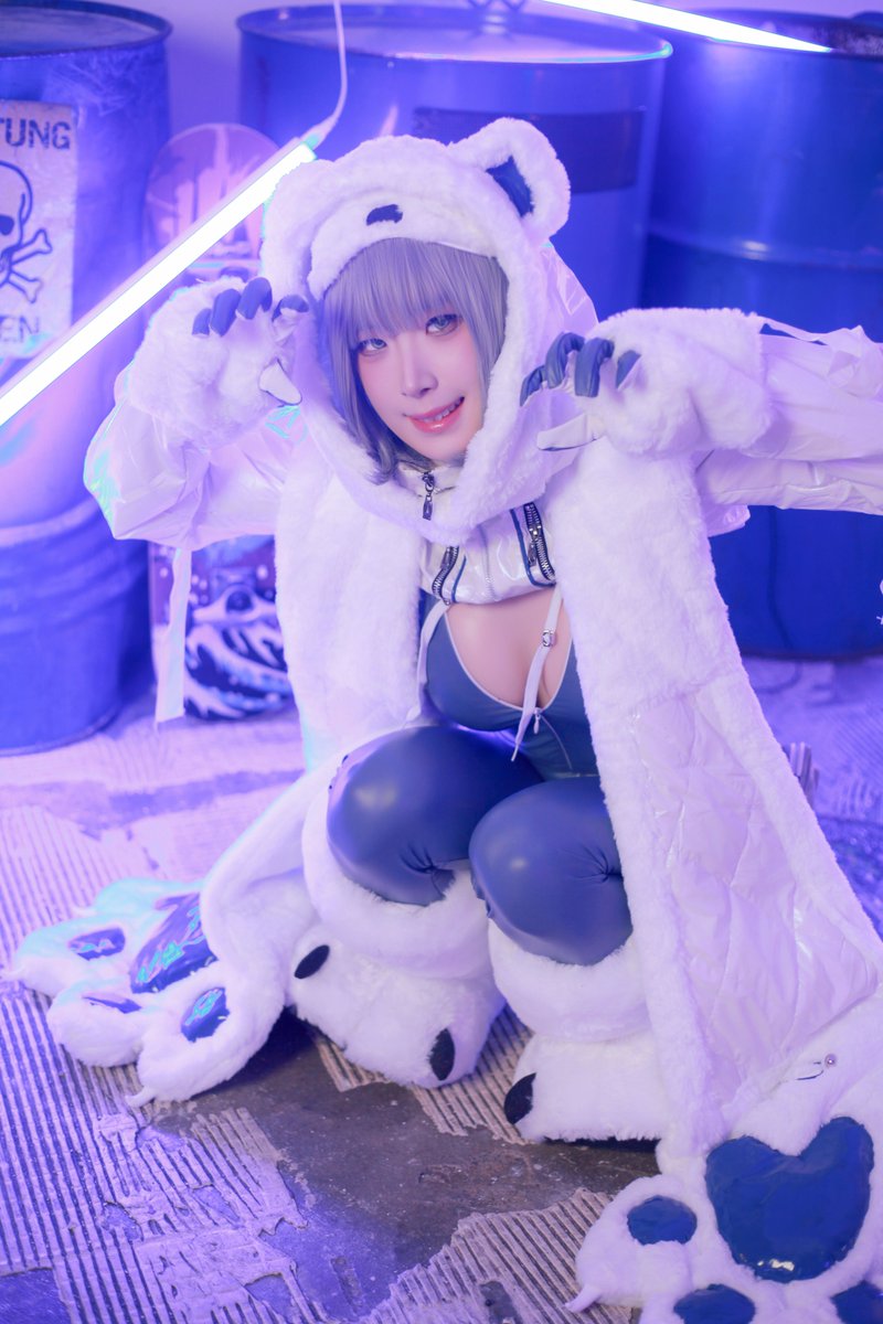 TeamSparkle_cos's tweet photo. 이 네베… 이��게 포근해도 되나요? ❄️🤍

GODDESS OF VICTORY: NIKKE
Neve
치링님의 네베 코스프레 🤍

전체 컷 보러가기👇
https://t.co/C2FAkjFX7C

#NIKKE #Neve #GODDESSOFVICTORYNIKKE #cosplay https://t.co/DVy4gbMsX2