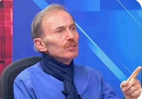 Adnan Kahveci’nin İlâhiyat Profesörü kuzeni Niyazi Kahveci'den harika tespitler.

- Bu ülkede en çok satılan, en çok satın alınan fakat hiç  kullanılmayan tek şey dindir. Bunu satın alan halk problemlidir! Halkın zihin yapısı problemlidir! Bu problemlerin faturasını millet olarak