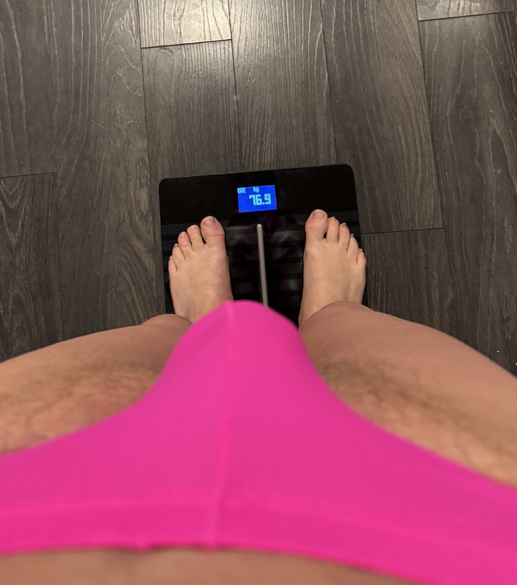 runner_dan17's tweet photo. Good news on the scales! ⚖️↘️ #weightlossjourney #dailyweighin https://t.co/0GkmH39BMh