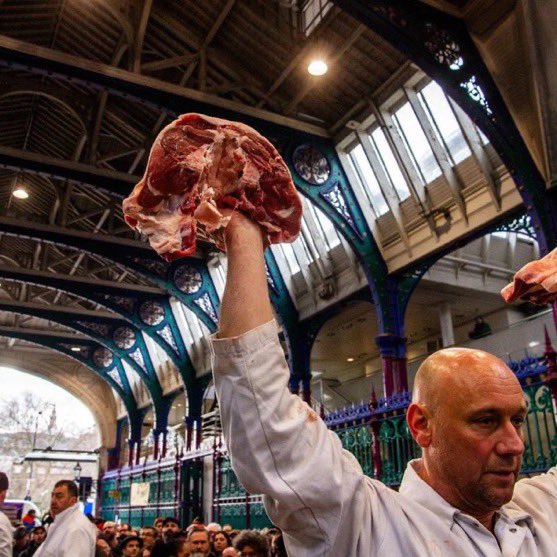 JamesMelville's tweet image. The oldest meat &amp;amp; fish markets in London, which date back 850 years, face closure from 2028. Smithfield meat market &amp;amp; Billingsgate fish market are to close after the City of London Corporation recently voted to withdraw support. A huge blow to independent fresh food suppliers.