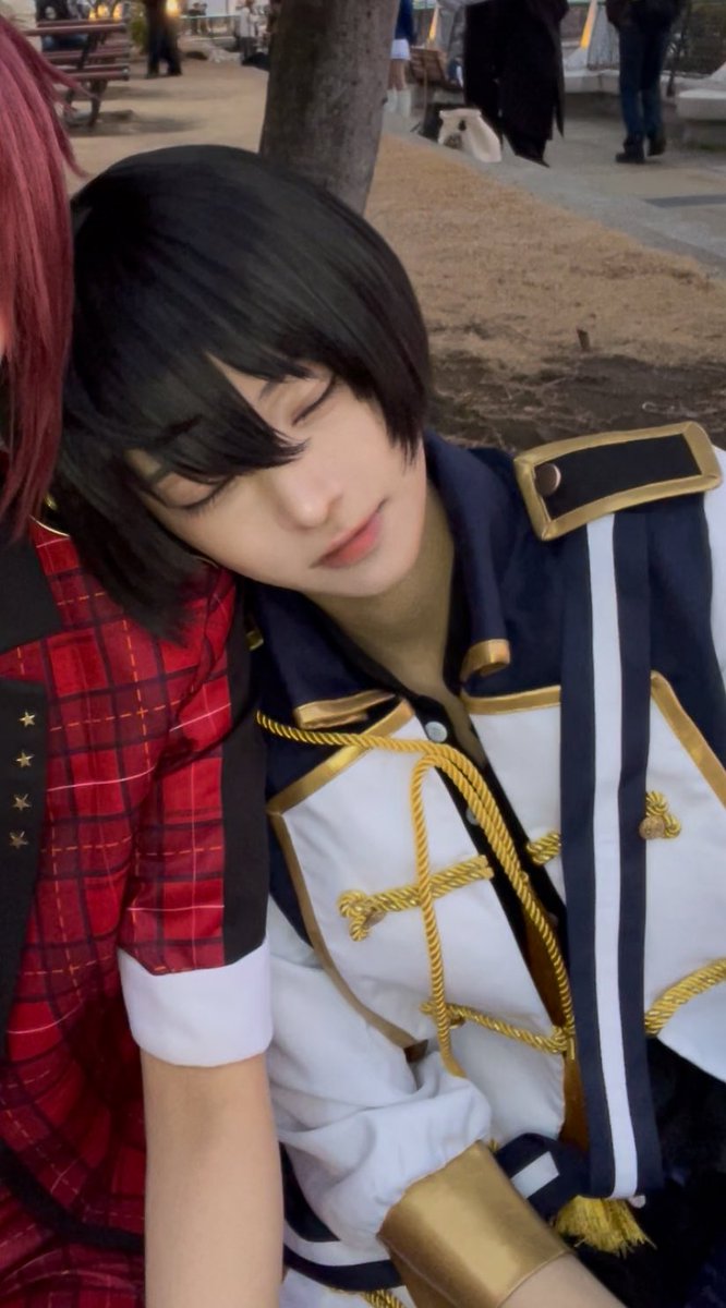 Cosplay  enst 朔間凛月