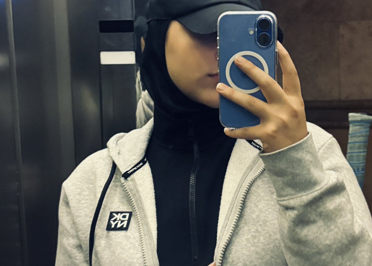 مَغیَم tweet media