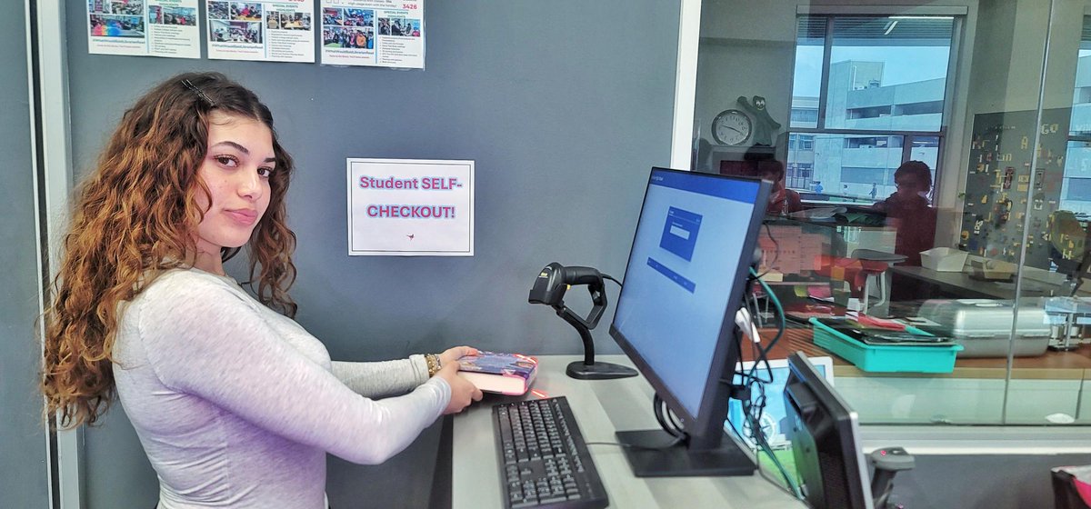 Bald Librarian tweet media