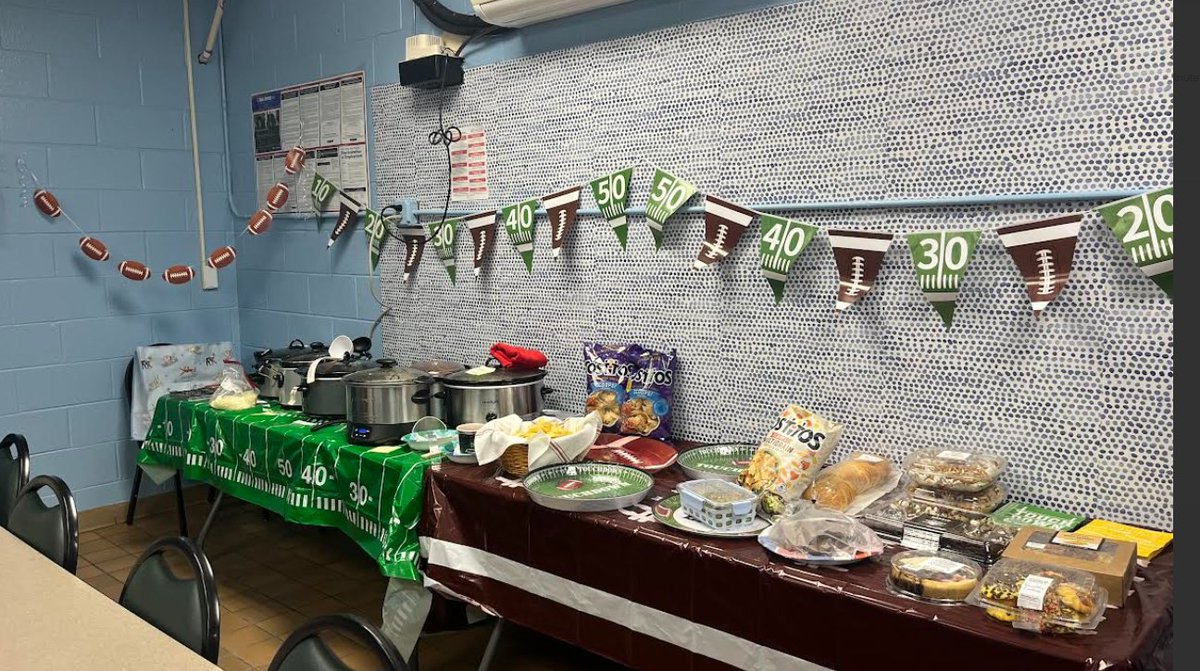 VMESMustangs tweet media