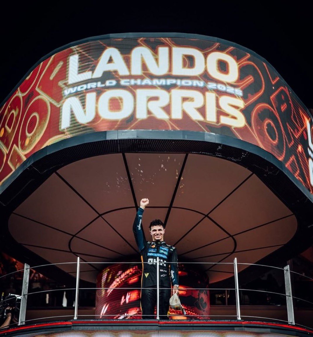 lnfourss's tweet image. the way we saw this foreshadowing in 2024 into 2025 as well 🤓