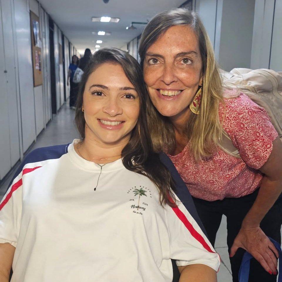 LAIS SOUZA SOBRE A POLILAMININA: "Eu sempre disse que viajaria para qualquer lugar do mundo se surgisse uma pesquisa verdadeiramente promissora. E nunca, nem nos meus melhores sonhos, imaginei que essa luz estaria tão perto. Aqui na nossa casa, no nosso país".