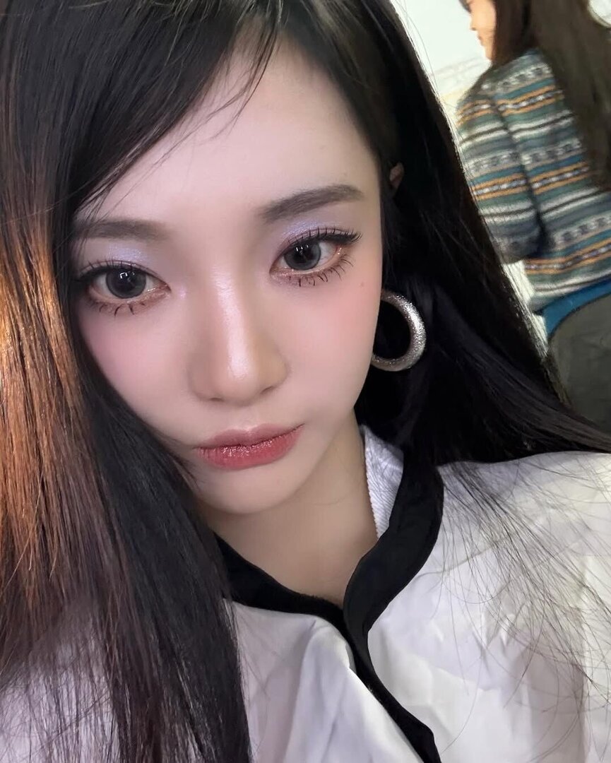 selfolssi ♤ tweet media