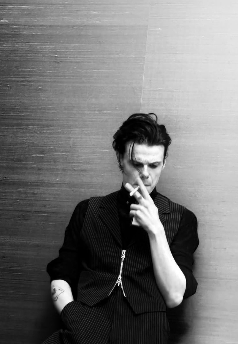 AuroraBreezelll's tweet photo. My first listen this morning (third altogether) was quite visceral. Like riding a wave to crescendo. I found my heart swelling and tears leaking and I couldn’t stop smiling. I think they call that joy. @yungblud #IdolsII https://t.co/5xBgBn9E4P