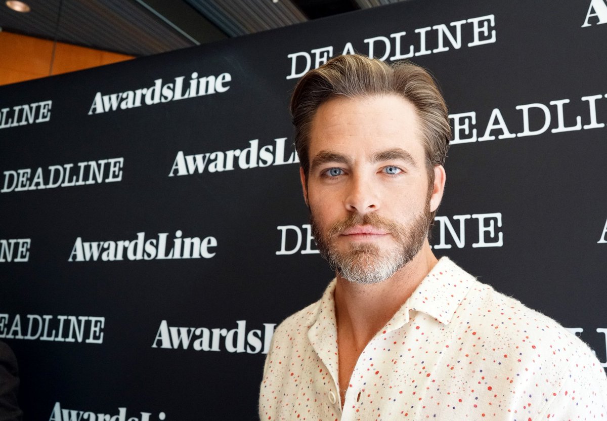 ChrisPine Pic&Gif tweet media