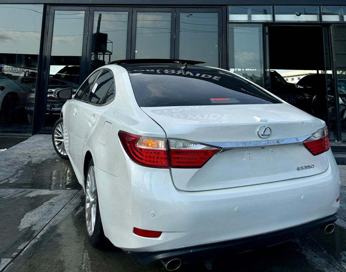 chidiautos's tweet image. 2014 Es 350 
Direct entry 🇺🇸
🏷️: N22 million