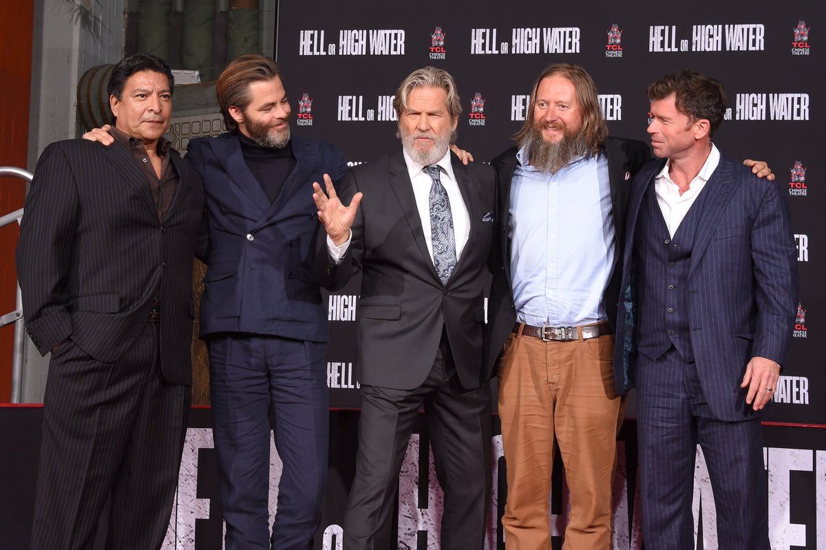 ChrisPine Pic&Gif tweet media