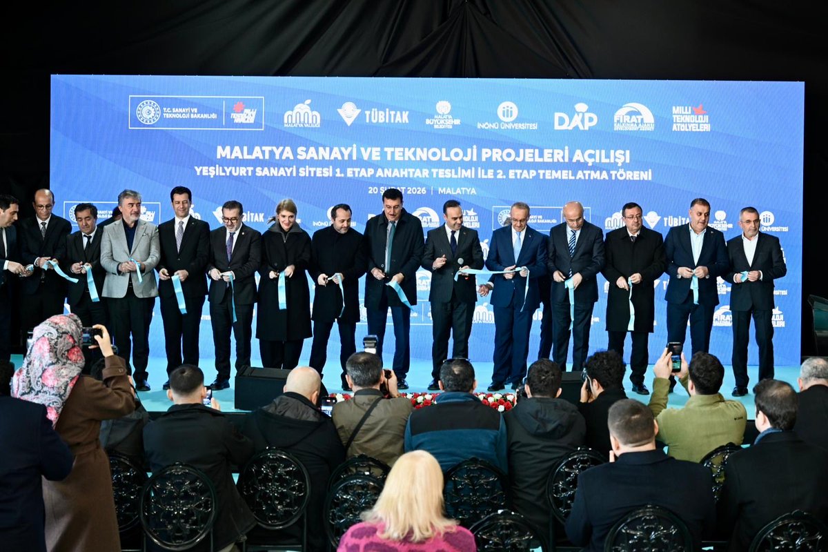 Sanayi ve Teknoloji Bakanımız Sayın <a href="/mfatihkacir/">Mehmet Fatih KACIR</a>'ın Katılımlarıyla, Yeşilyurt Küçük Sanayi Sitesi 1. Etap Anahtar Teslim Töreni ile 2. Etap Temel Atma Törenini gerçekleştirdik.

Üreten, istihdam sağlayan ve şehrimizin ekonomik gücünü artıracak bu önemli yatırımlar için Sayın