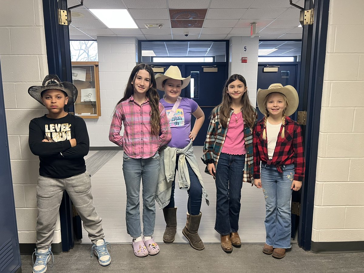 🅹🅴🅽 🅿︎🅷🅸🅻🅻🅸🅿︎🆂 tweet media