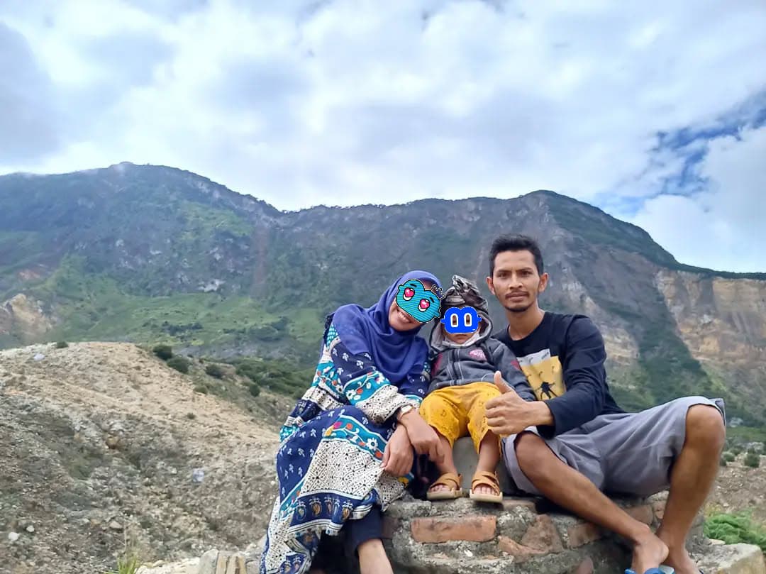 Me in 20yo.      Me in 30yo