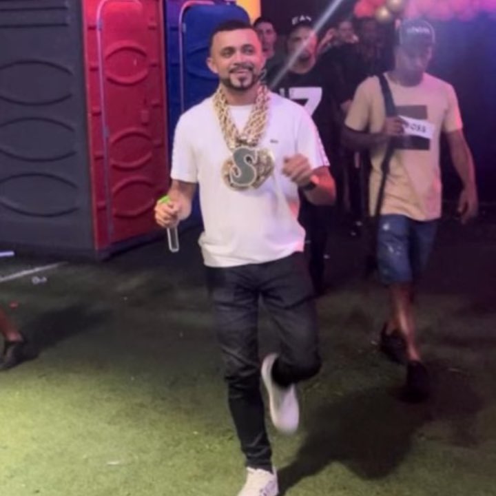 BAÚ DO RIO OFC tweet media