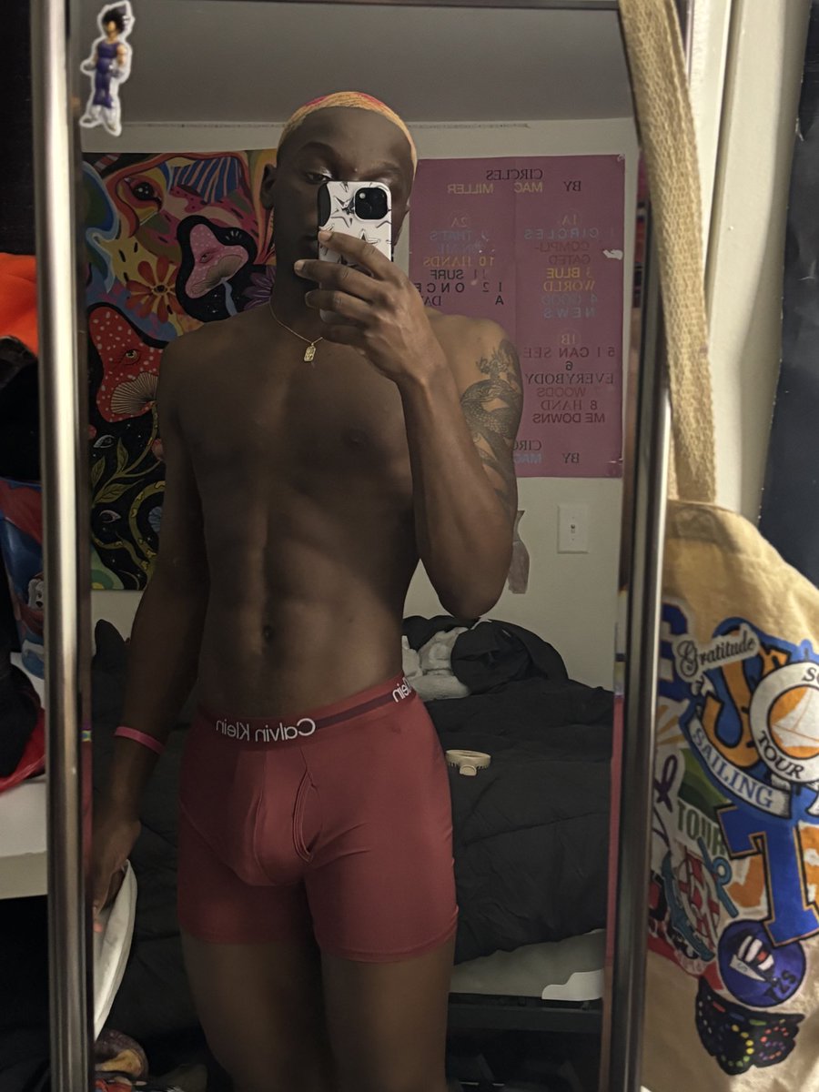 hotboy tweet media