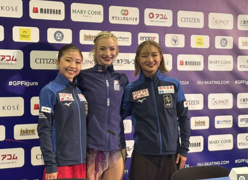 wildriverpeace's tweet photo. 5位に終わった米国グレン選手。メダルを逃した千葉百音選手に寄り添い、2位で悔し涙を流す坂本選手にも声をかけ、その姿を撮ろうとするカメラマンに配慮を求めた。自分も悔しいはずなのにね。そしてこの美しい友情は2024年から続くお話でもあることがなお感動的→続く https://t.co/mkWqk7f7W2
